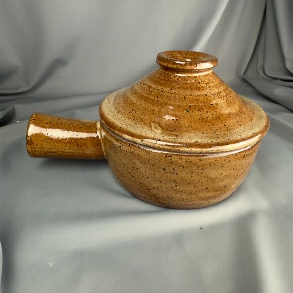 Vintage Studio Pottery Soup Bowl with Lid Brown Speckle Glaze Handled 5” - Picture 2 of 5